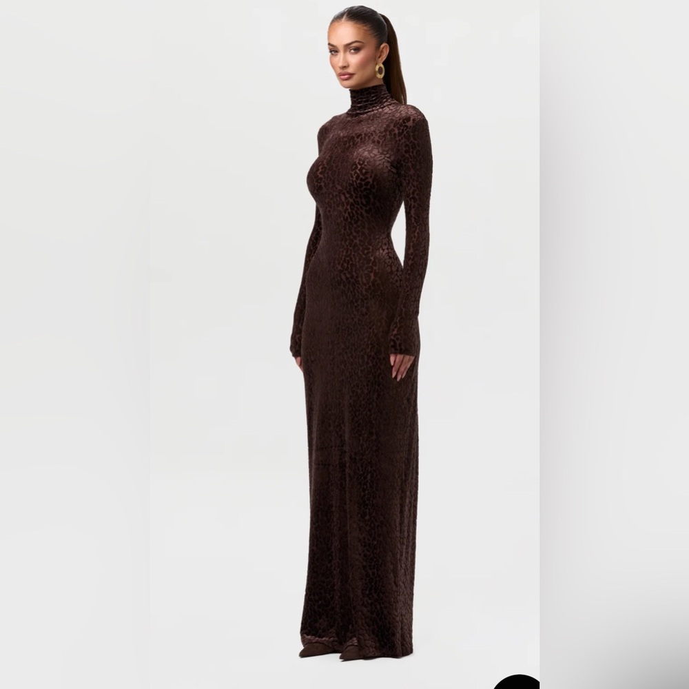 Naked Wardrobe BURNOUT PRINT TURTLENECK MAXI DRESS XS